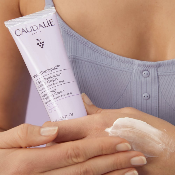 Caudalie  Vinotherapist Crema Reparadora de Manos y Uñas 75 ml