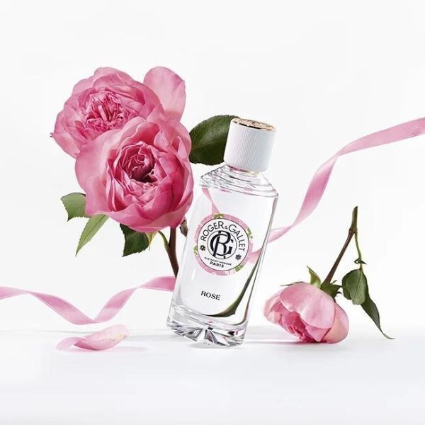 Cofre de Navidad Roger  Gallet Agua perfumada Rose 100ml